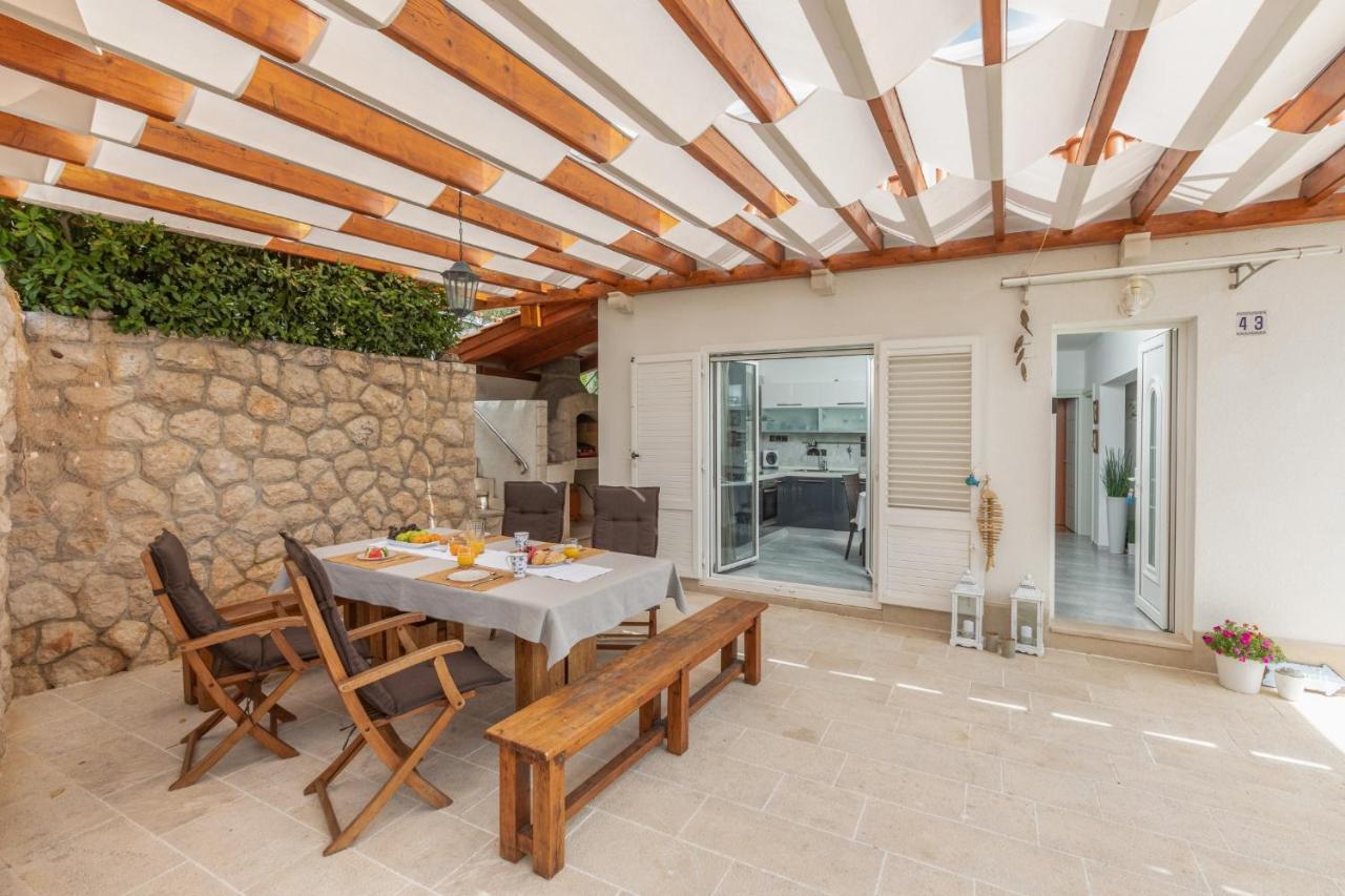 Villa Old Olive, 3Lovelyvillas Подгора Екстериор снимка