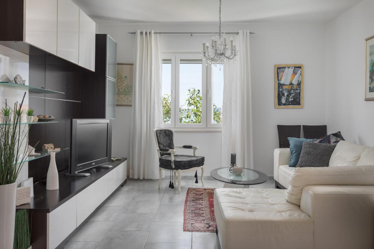 Villa Old Olive, 3Lovelyvillas Подгора Екстериор снимка
