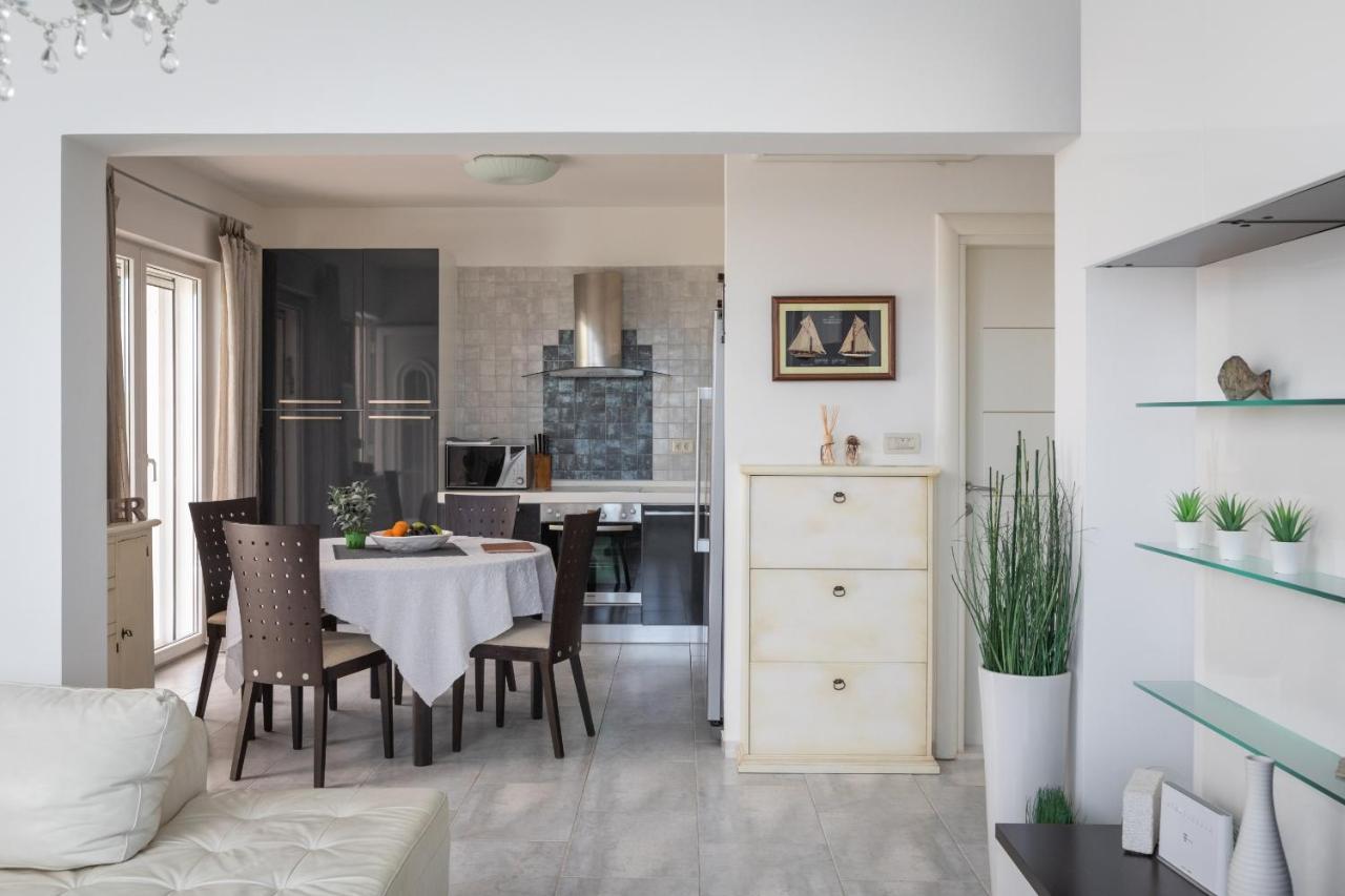 Villa Old Olive, 3Lovelyvillas Подгора Екстериор снимка